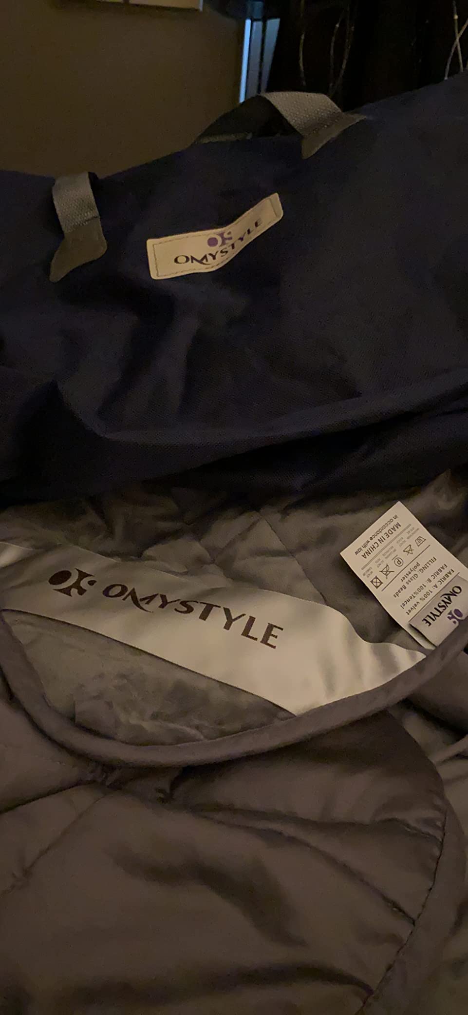OMYSTYLE King Size Weighted Blanket 20lbs(88''x104'', Double-Sided), Reversible Weighted Blanket with Warm Short Plush and Cool Tencel Fabric for All Season Use - Carry Bag Included customer photo 1
