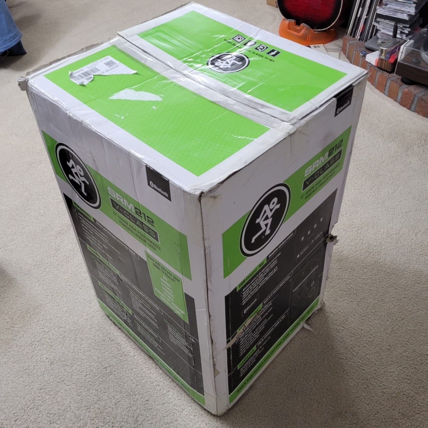 Mackie SRM212 V-Class 2,000W 12-inch Powered Speaker customer photo 2