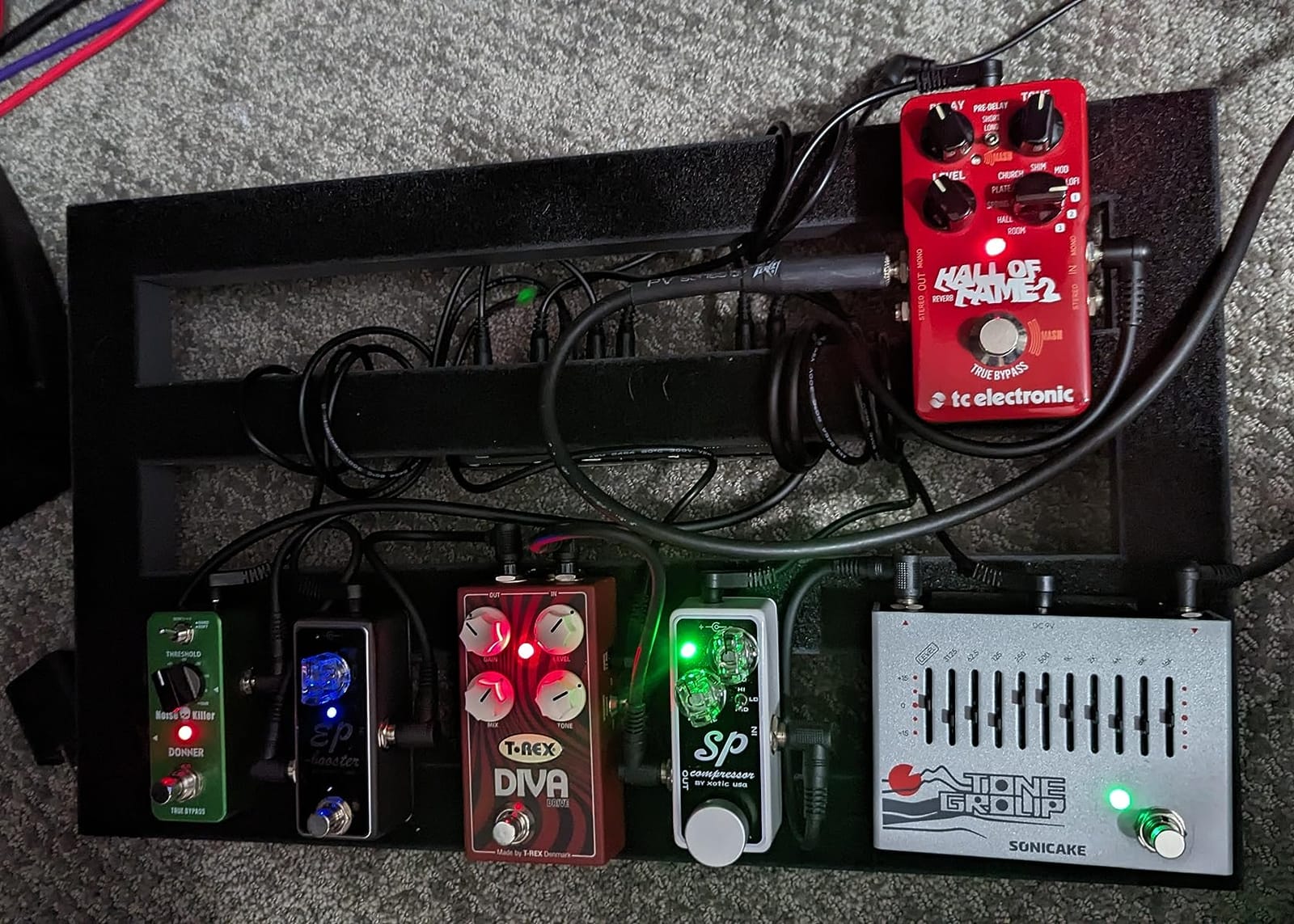Ghost Fire Guitar Pedal Board Aluminum Alloy 1.76lb Super light Effect Pedalboard 19.8''x11.5'' with Carry Bag,SPL-04 customer photo 1
