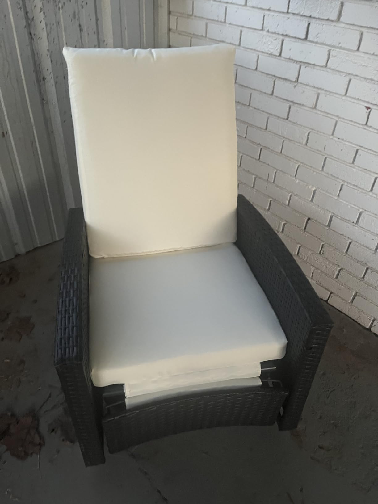 Outsunny Outdoor Wicker Swivel Recliner Chair, for Patio, Dark Blue customer photo 2