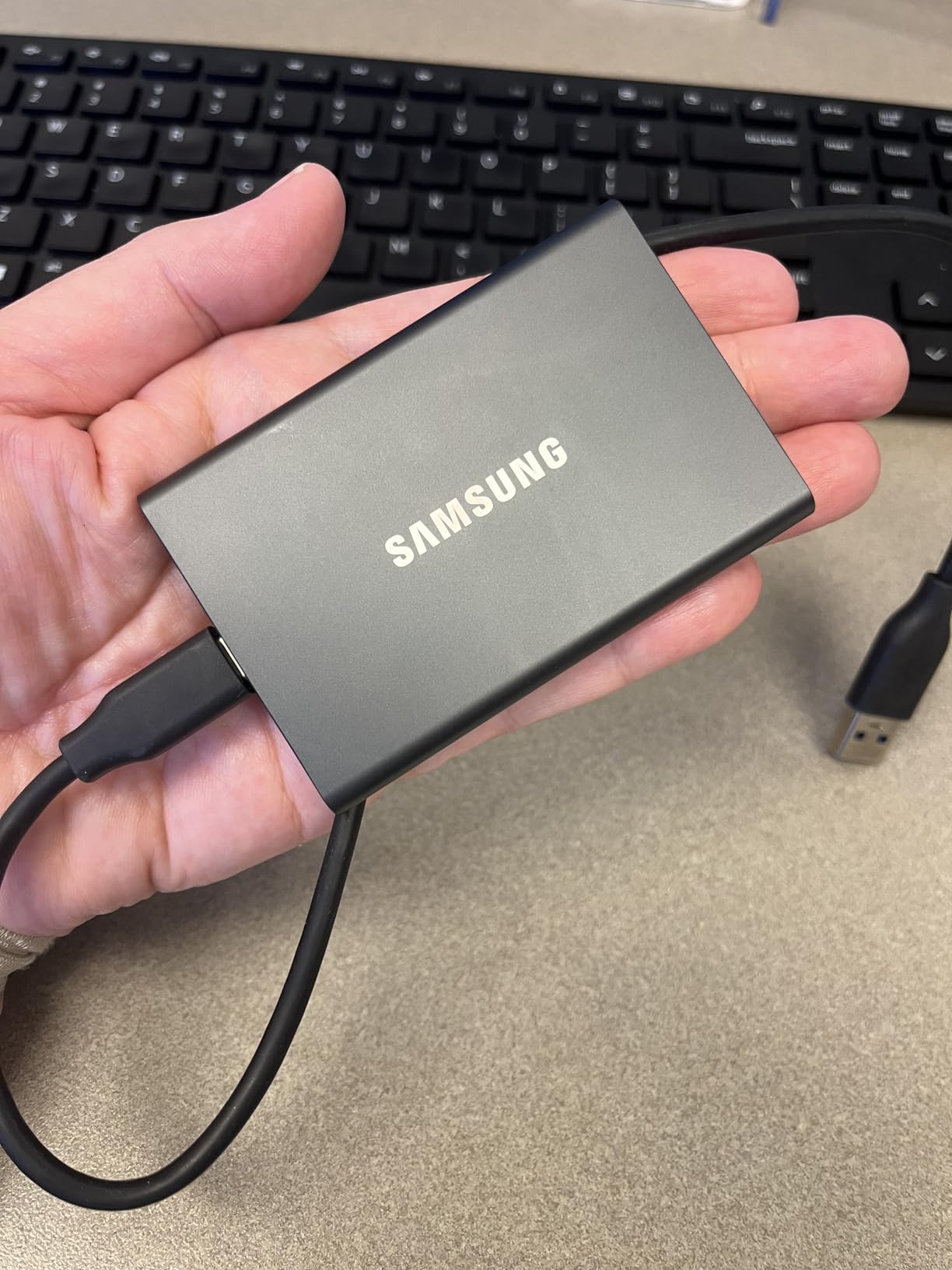 Samsung T7 Portable SSD 2TB Titan Gray, USB 3.2 Gen 2, Up to 1,050MB/s | Reliable External Solid State Drive Storage for Gaming, Students, Professionals customer photo 2