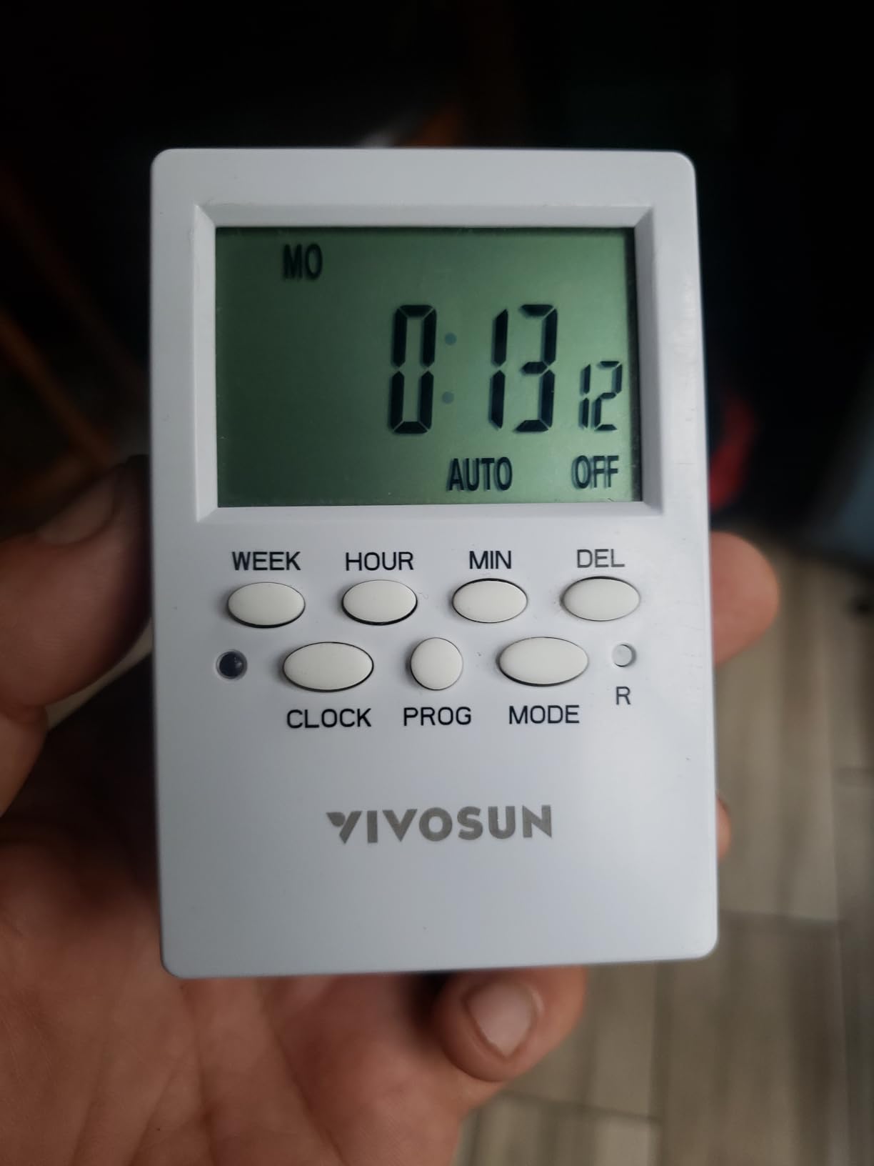 VIVOSUN Digital Timer Outlet 7 Day Programmable Digital Outlet Timer with 2 Independent Outlets 3 Prong, 20 on/Off Programs Groups, Countdown Setting, Indoor for Light Lamp, Fan(1Pack) customer photo 2