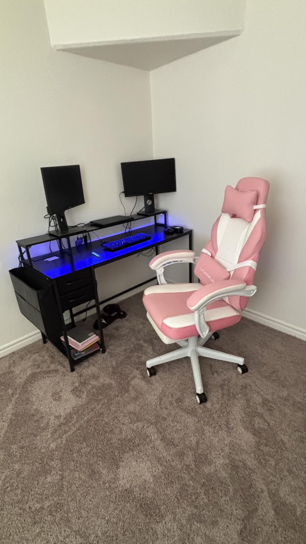 LEMBERI Big and Tall Gaming Chair 400lb Capacity, Heavy-Duty Office Chair with Reinforced Footrest, Wide Seat High Back PC Desk Chair with Linkage Armrests, Thickened Steel Frame, PU Leather, Blue customer photo 1