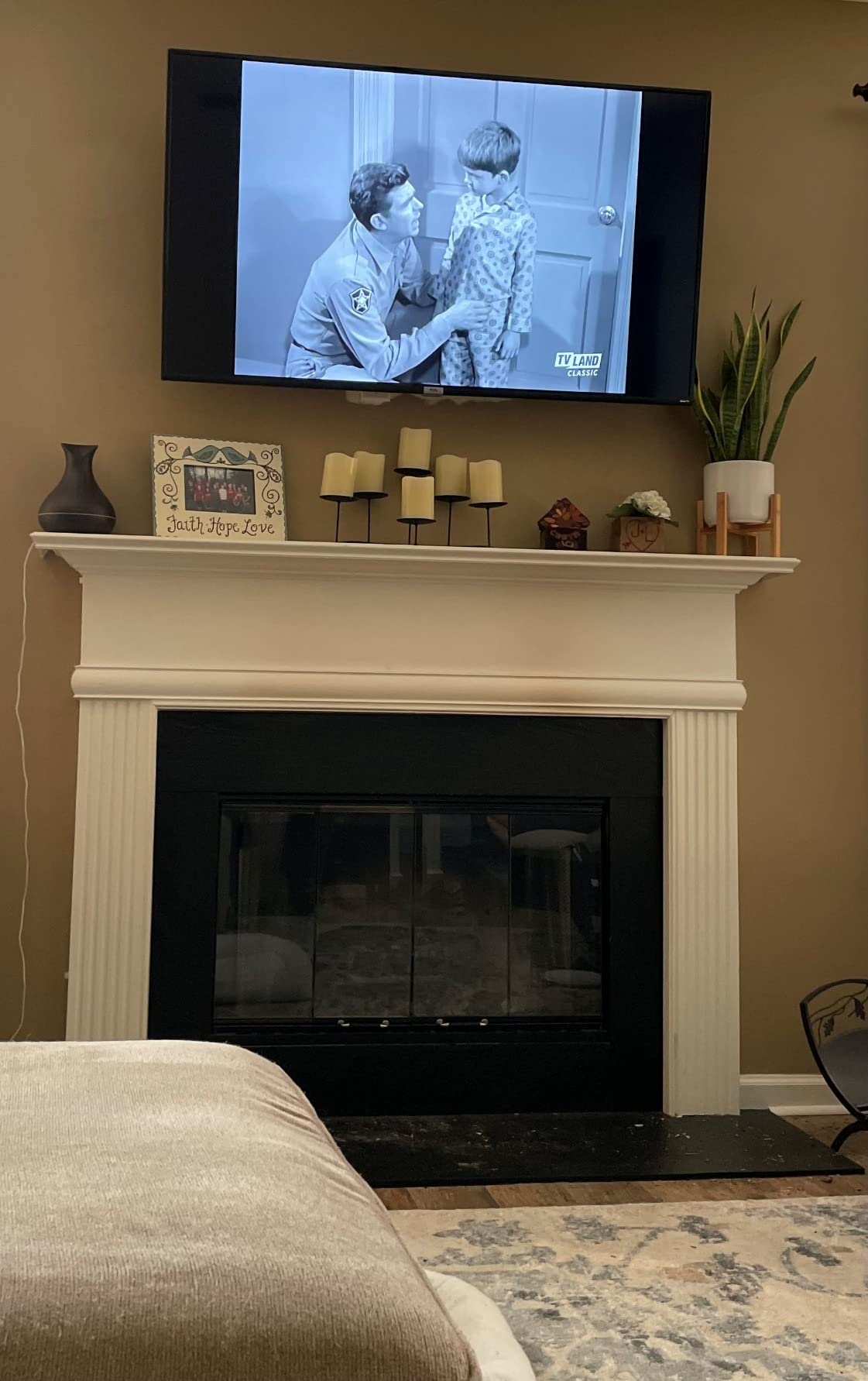TCL 43-inch 4K UHD Smart LED TV - 43S435, 2021 Model customer photo 1