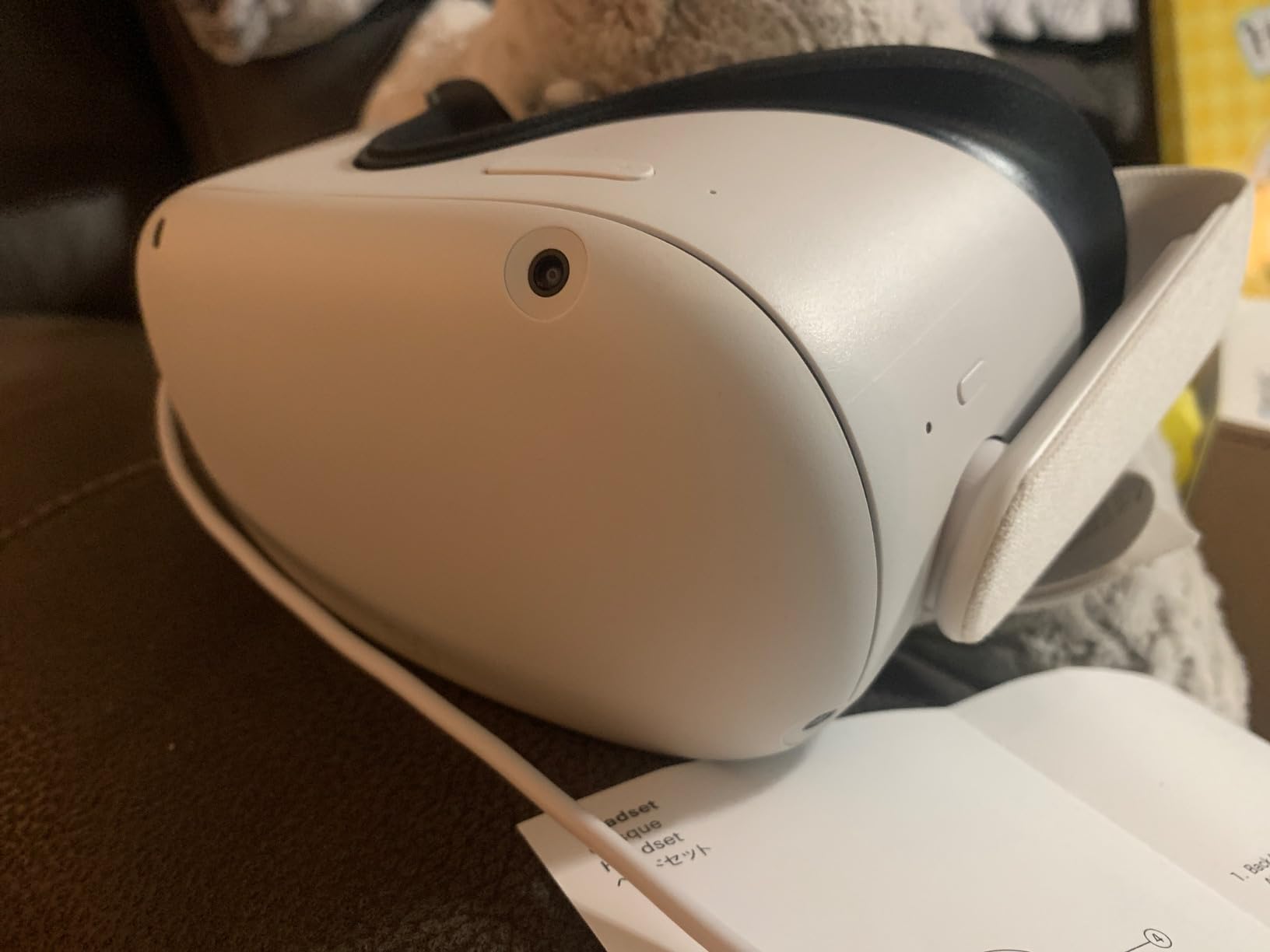 Oculus Quest 2 — Advanced All-in-One Virtual Reality Headset — 64 GB (UK Model) customer photo 2