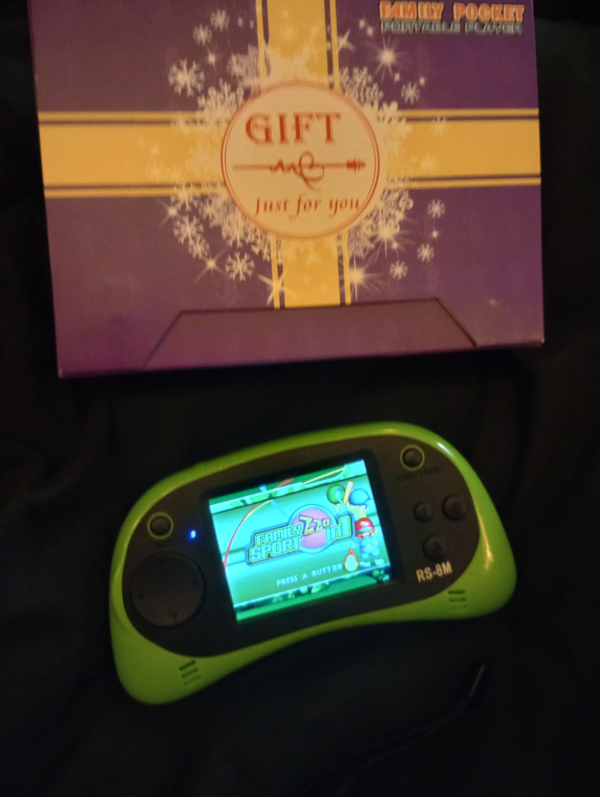 Kids Handheld Portable Video Game Player with 200 Games - 16 Bit 2.5 Inch Screen Mini Retro Electronic Machine for Boys Girls customer photo 1
