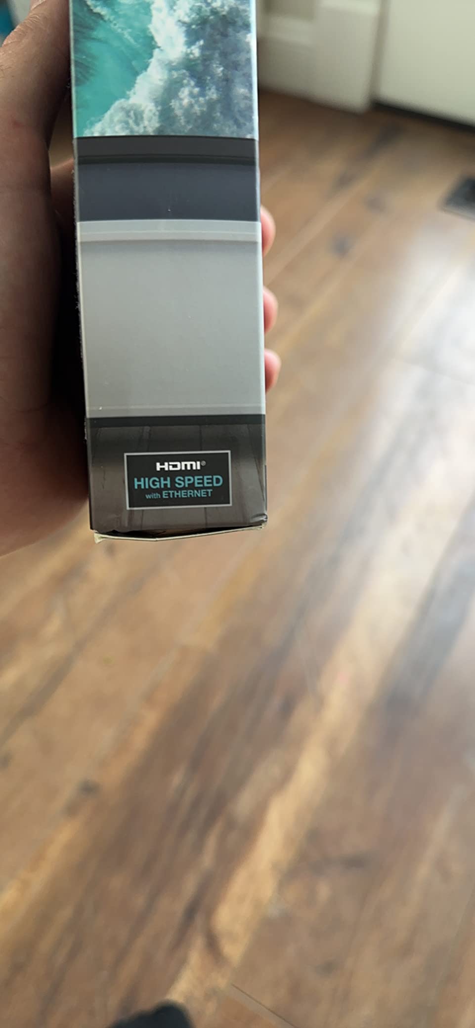 Monster 8K HDMI Cable - Xbox Series X & PlayStation 5 HDMI Cable w/ 24K Gold Contacts & V-Grip, 48 Gbps Speed, 60/120 Hz Refresh Rate, Dynamic HDR & eARC for Superior Visuals & Audio (4 FT) customer photo 1