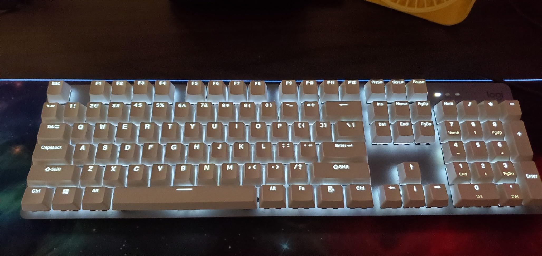 Tecware Pudding PBT Keycaps Set | Clear and White Jelly-Style | Double Shot PBT for Phantom & Phantom+ Keyboards | OEM Profile 112 Keys with Puller | US ANSI Layout | Compatible with MX-Style Switches customer photo 2