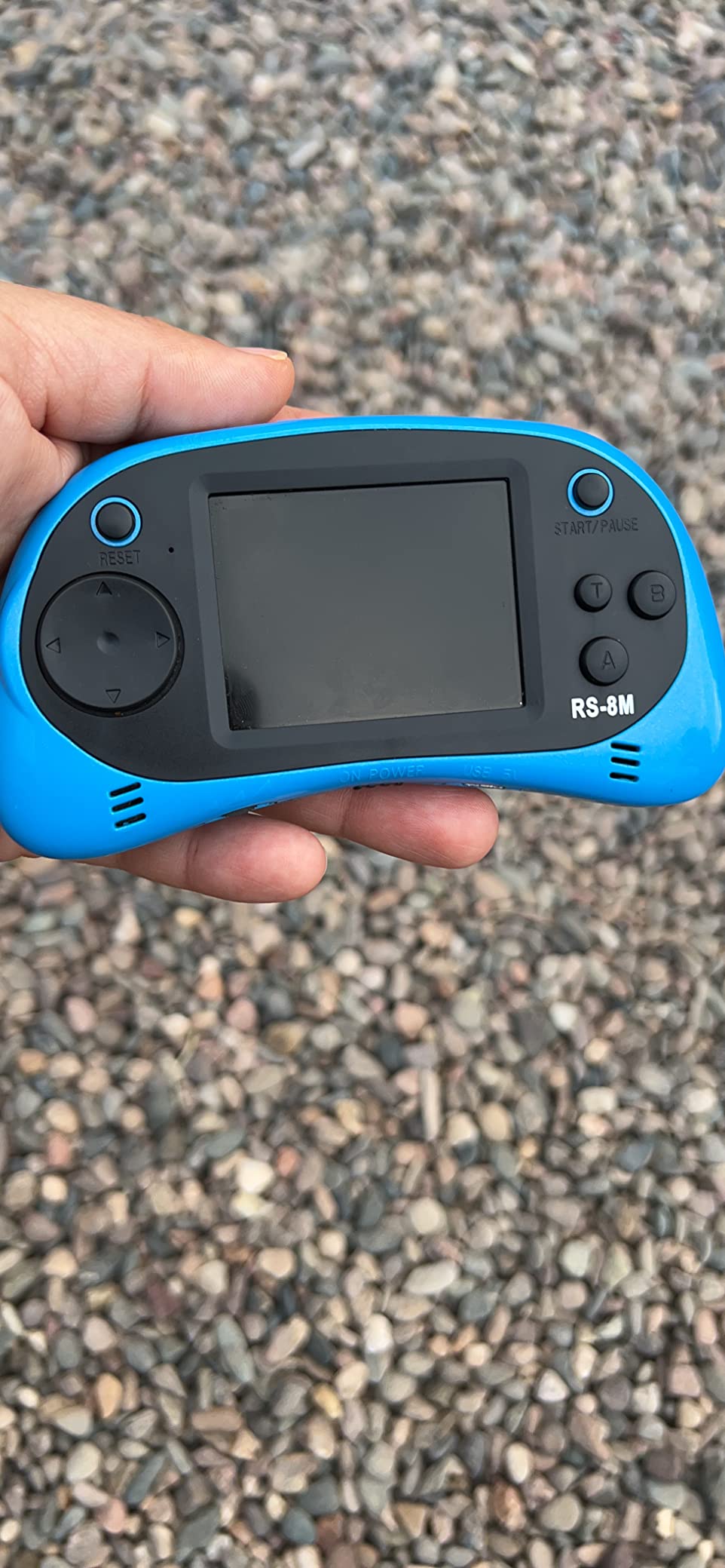 EASEGMER 16 Bit Kids Handheld Games Built-in 220 HD Video Games, 2.5 Inch Portable Game Player with Headphones - Best Travel Electronic Toys for Kids Age 3-10 Years Old Children (Blue) customer photo 2