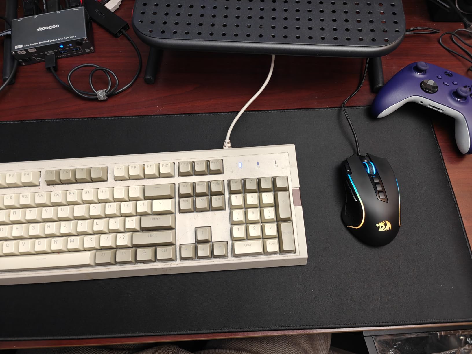 Redragon M612 Wired RGB Optical Gaming Mouse 8000 DPI Remapping Keys customer photo 1