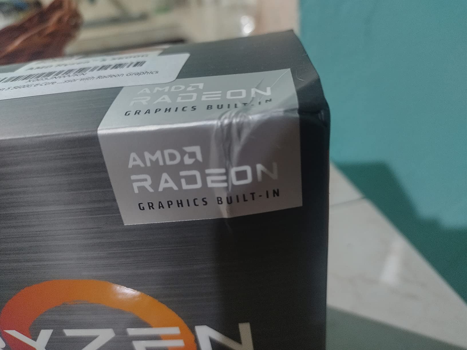 AMD Ryzen™ 5 5600G 6-Core 12-Thread Desktop Processor with Radeon™ Graphics customer photo 1