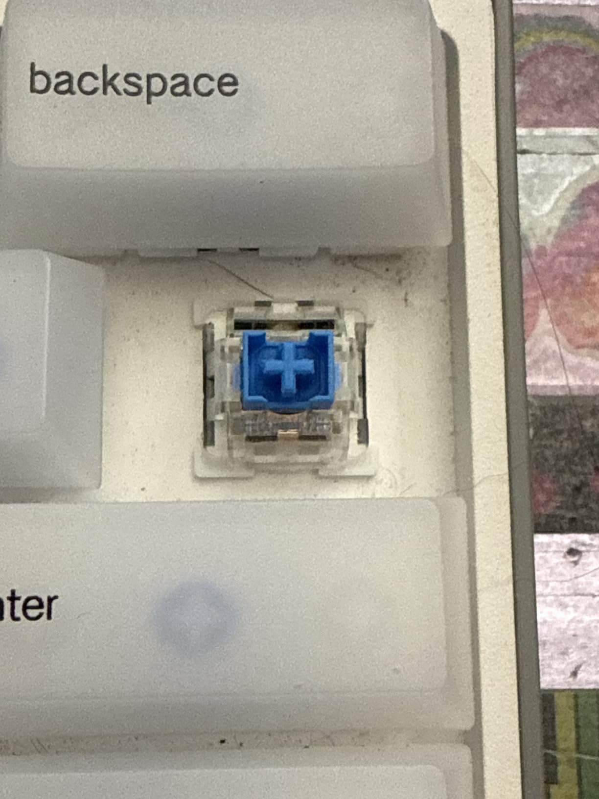 outemu Red Switches for Mechanical Keyboard, 3-pin Linear 45gf,RGB,32-Pack customer photo 1