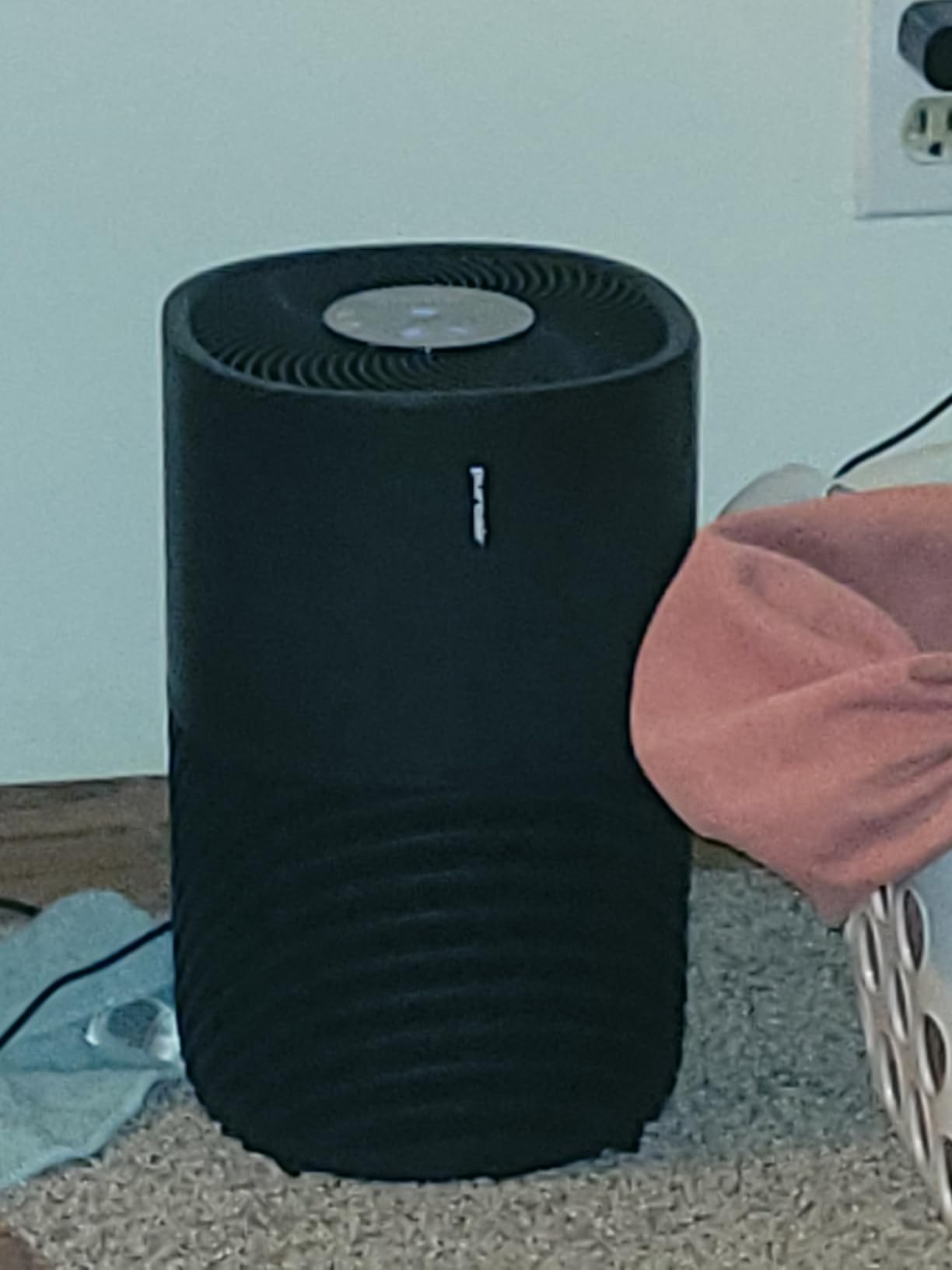 PuroAir 240 HEPA Air Purifiers for Home Pets Air Cleaner up to 1,000 Ft² - HEPA Filter + CarbonTech up to 500X Stronger - Cleans Air Fast - Auto, Sleep Modes Air Purifiers for Bedroom, Office, Dorm customer photo 2