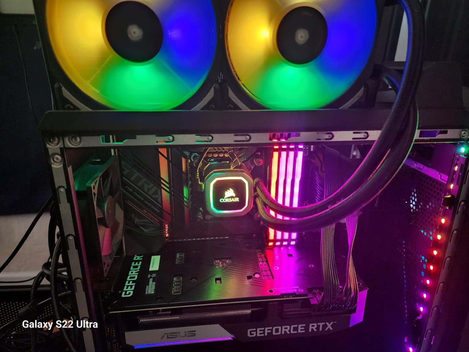 Corsair Virtuoso RGB Wireless XT Bluetooth PC, PS5, Switch Gaming Headset customer photo 1