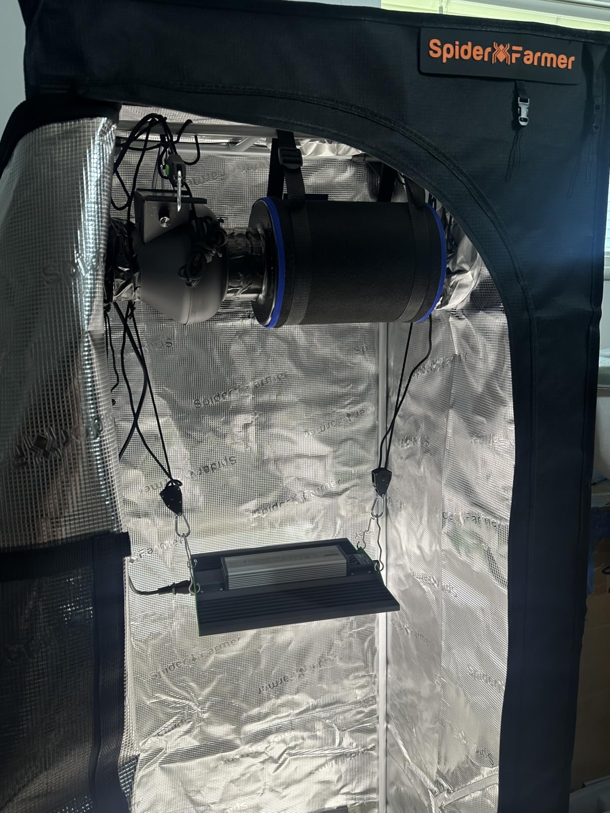 Air Carbon Filter 6 Inch ,Smellines Control Removes 3X More Odors Contaminants. Australian Virgin Charcoal,Carbon Filter for Grow Tent, Hydroponics, Pre-Filter Included (6inch) customer photo 2
