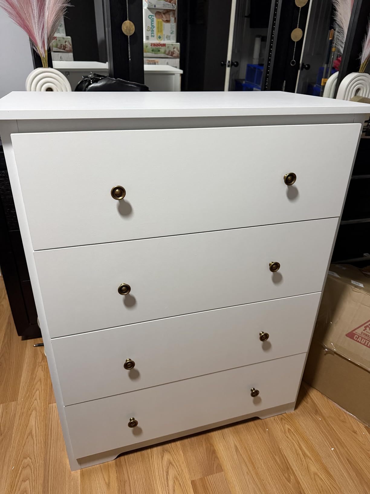 HOUSUIT White Dresser with 4 Drawers, 29