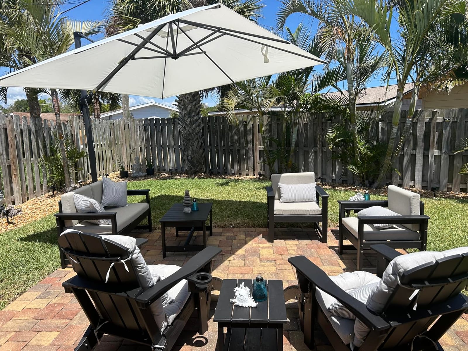 PURPLE LEAF Patio Umbrella Base SBL4090 Water &Sand Filled Weighted Base Outdoor Umbrella Base for Offset Cantilever Umbrella 200 Lbs customer photo 2