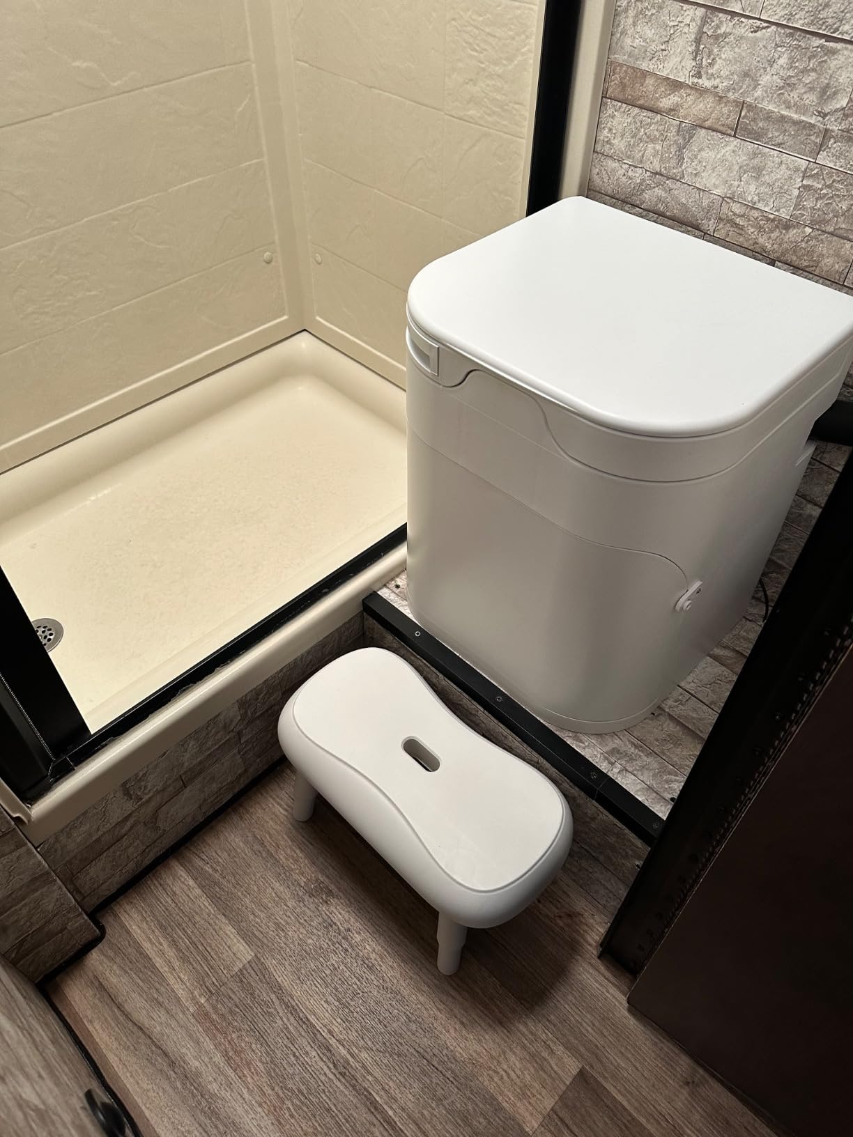 OGO Origin Composting Toilet for Van Life, Tiny Home & Boat – 12V Electric customer photo 1