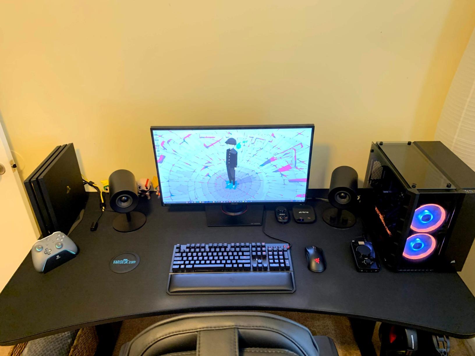 Arozzi Arena Ultrawide Curved Gaming Desk Dark Grey customer photo 2