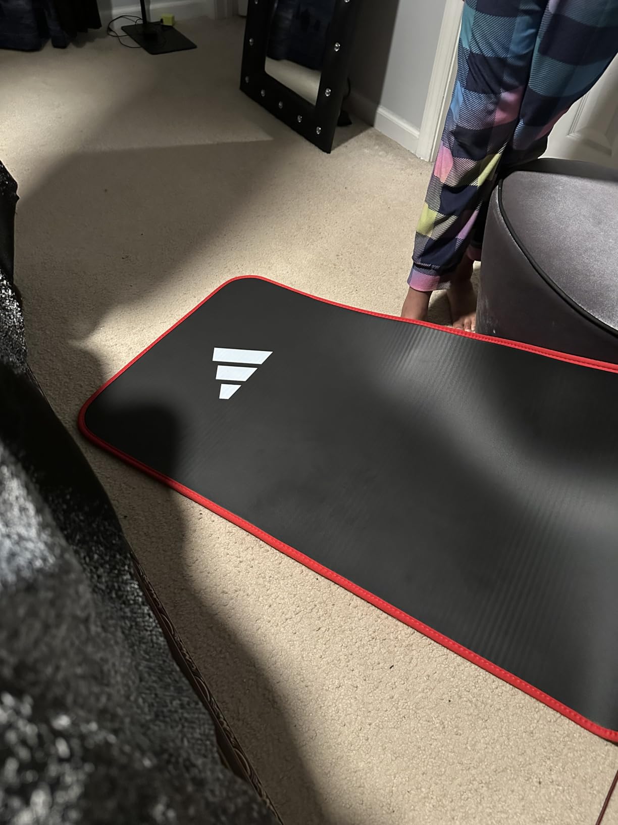 adidas 10mm Extra Thick Training Mat with Carrying Strap and Non-Slip Textured Base - Cushioned Workout Mat for Home Gym, Floor Workouts, and Intense Exercises - Portable and Durable customer photo 1