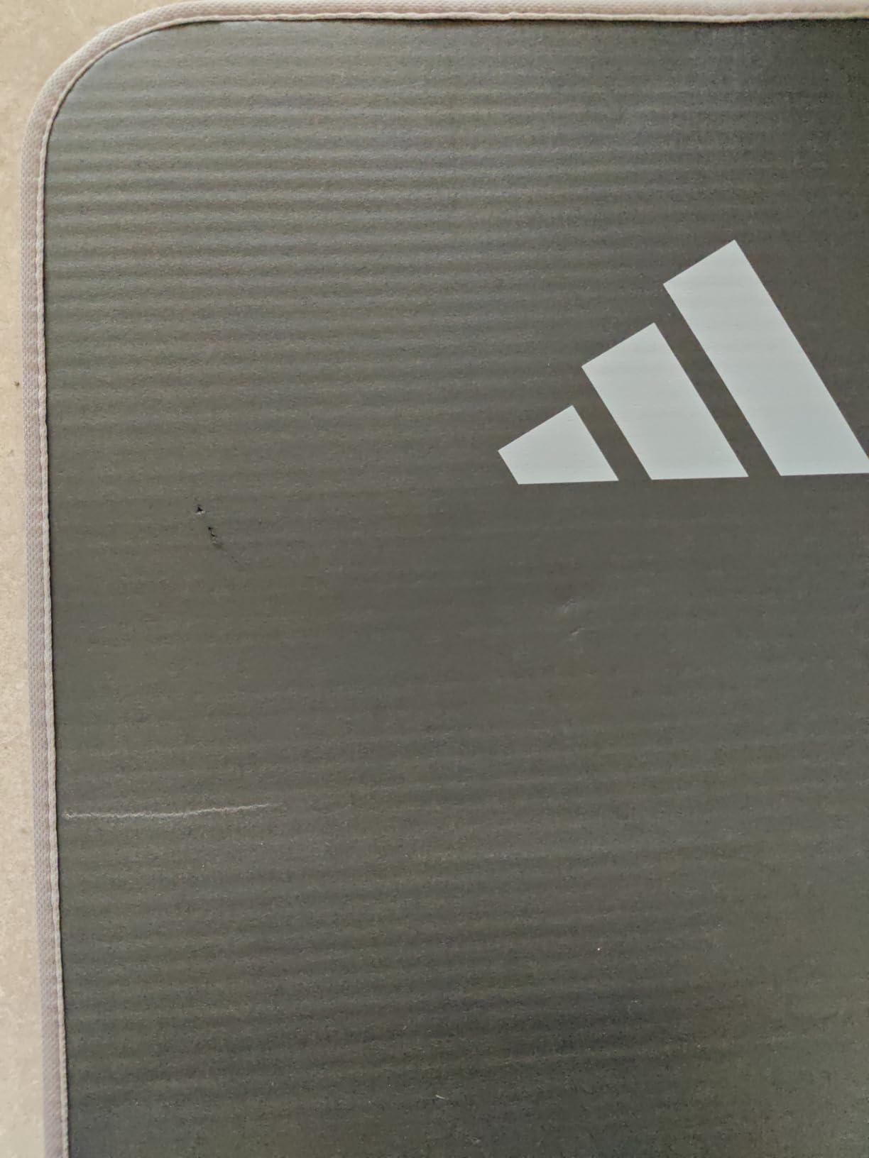 adidas 10mm Extra Thick Training Mat with Carrying Strap and Non-Slip Textured Base - Cushioned Workout Mat for Home Gym, Floor Workouts, and Intense Exercises - Portable and Durable customer photo 2