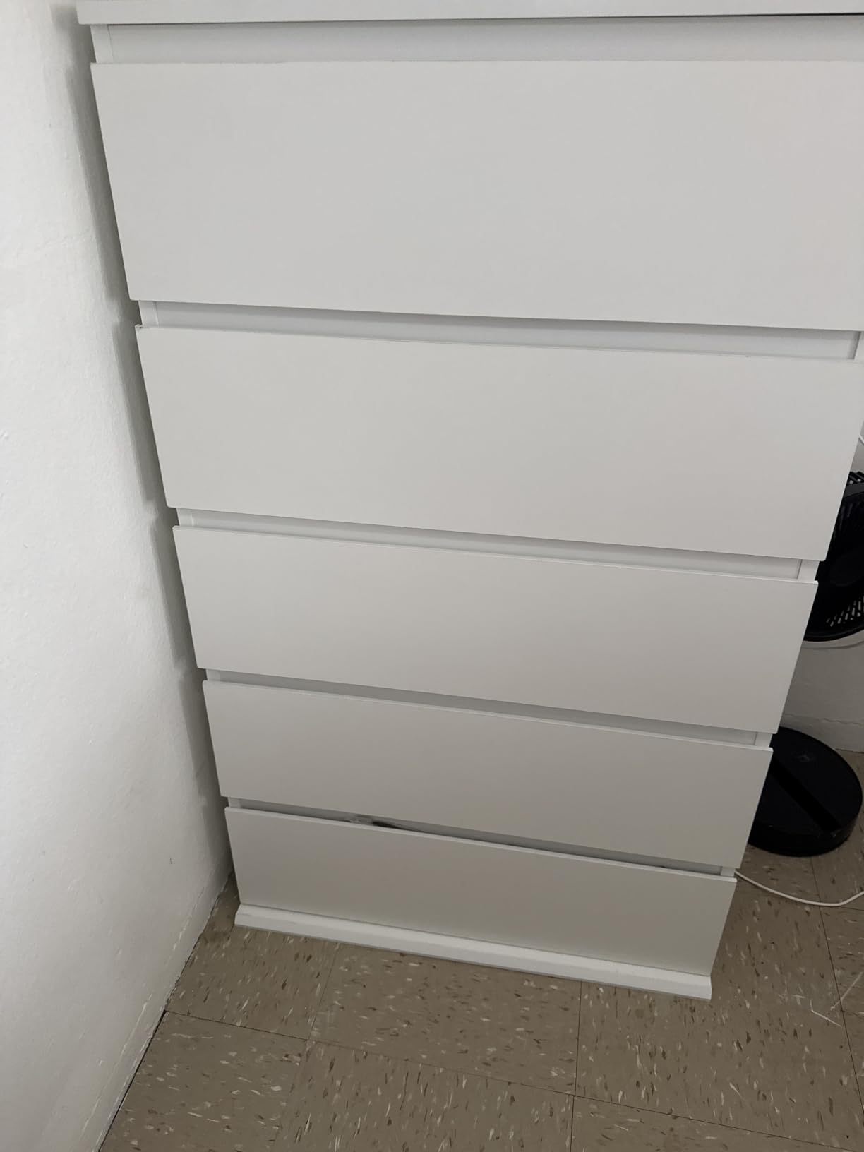 FOTOSOK White Dresser, Dresser for Bedroom, 5 Drawer Chest of Drawers customer photo 1