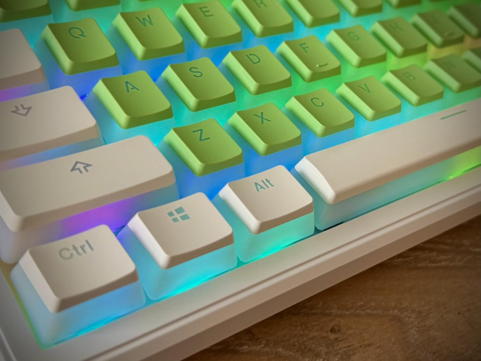 Ranked Pudding PBT Keycaps | 112 Double Shot Translucent ANSI US & ISO Layout | OEM Profile for RGB Mechanical Gaming Keyboard (Red & Black) customer photo 2