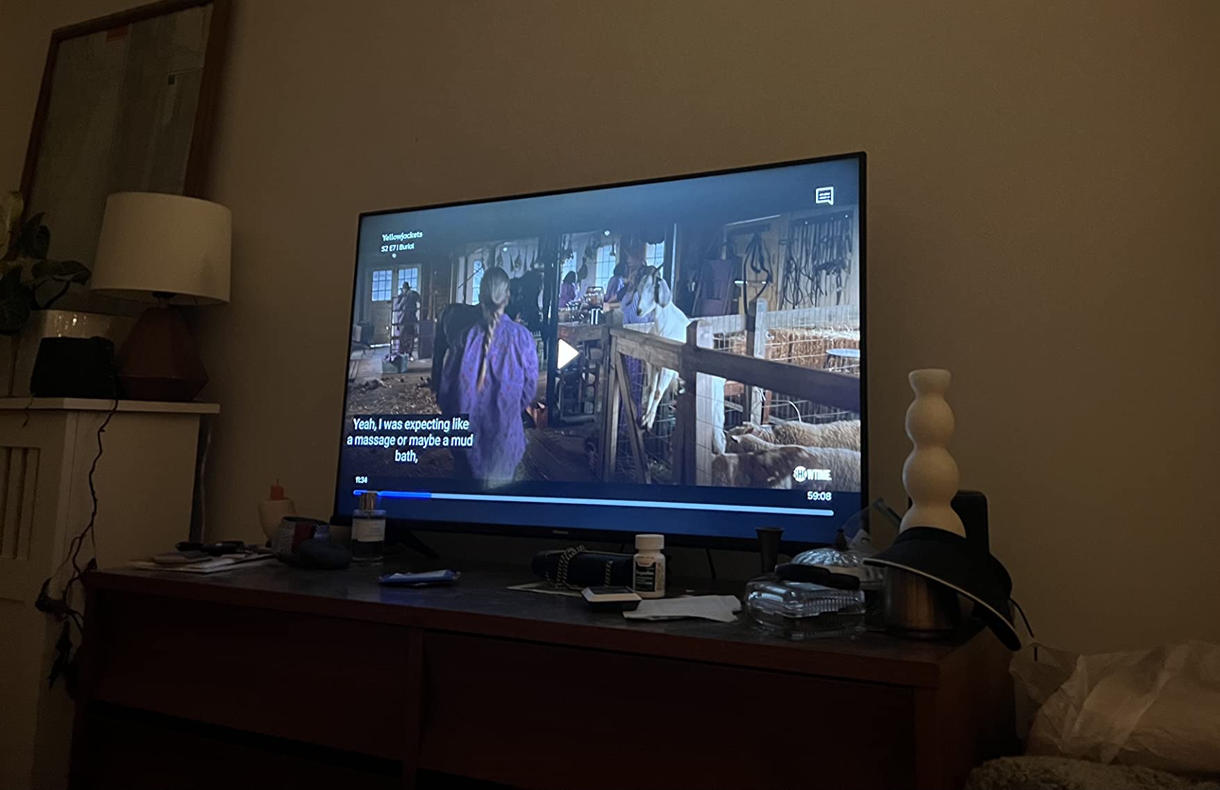 Hisense 55-Inch Class A6 Series 4K UHD Smart Google TV with Alexa Compatibility, Dolby Vision HDR, DTS Virtual X, Sports & Game Modes, Voice Remote, Chromecast Built-in (55A6H) , Black customer photo 2