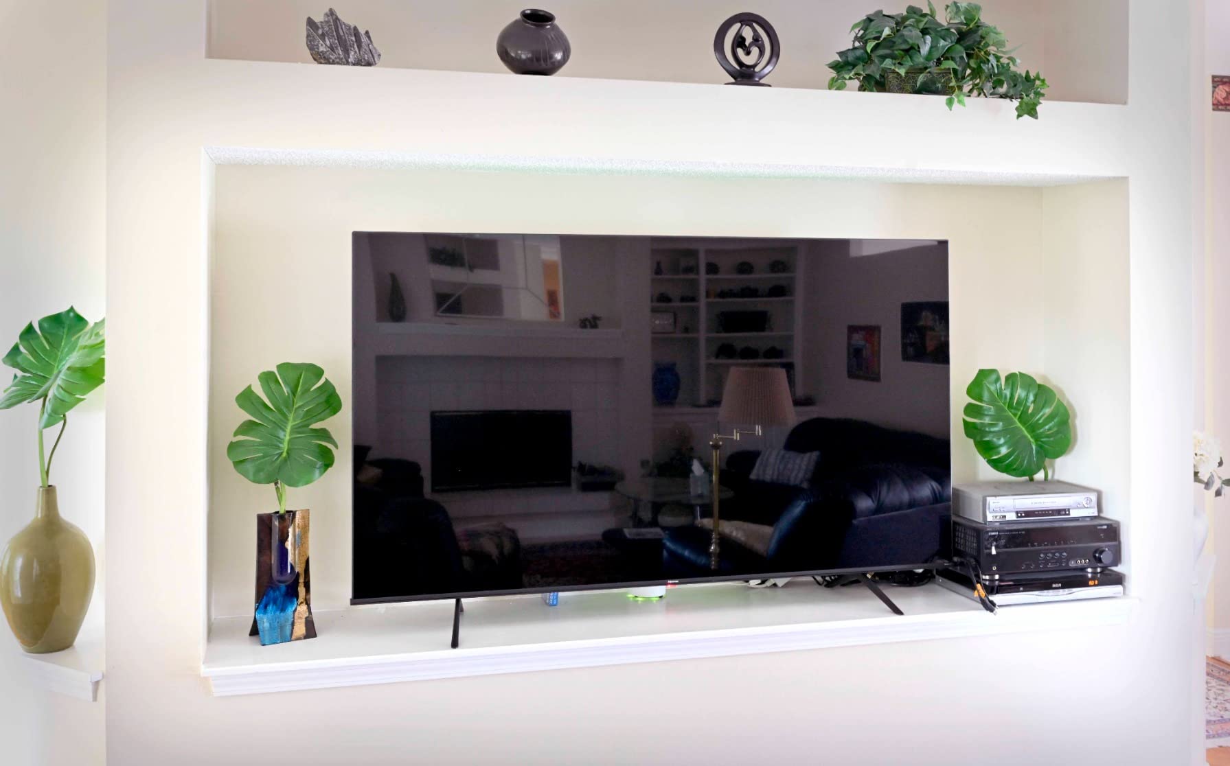 Hisense 50-Inch Class A6 Series 4K UHD Smart Google TV with Alexa Compatibility, Dolby Vision HDR, DTS Virtual X, Sports & Game Modes, Voice Remote, Chromecast Built-in (50A6H) customer photo 1