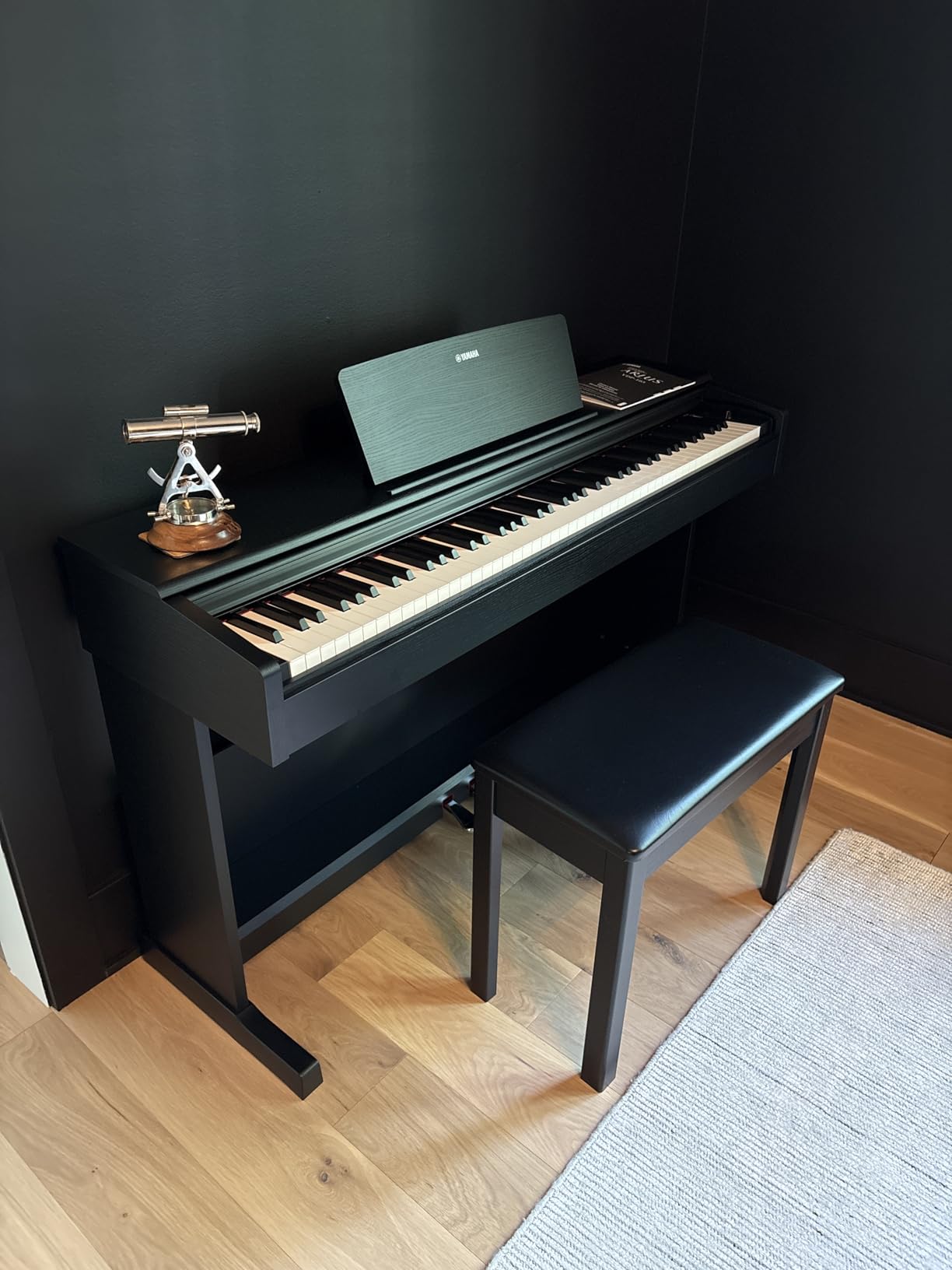 Yamaha Arius Series 88-Key Weighted Action Upright Digital Piano for Beginner and Intermediate Players, Dynamic Response, Grand Piano Sound, 3-pedal Unit, Upright Design, Bench Included, Black YDP105B customer photo 2
