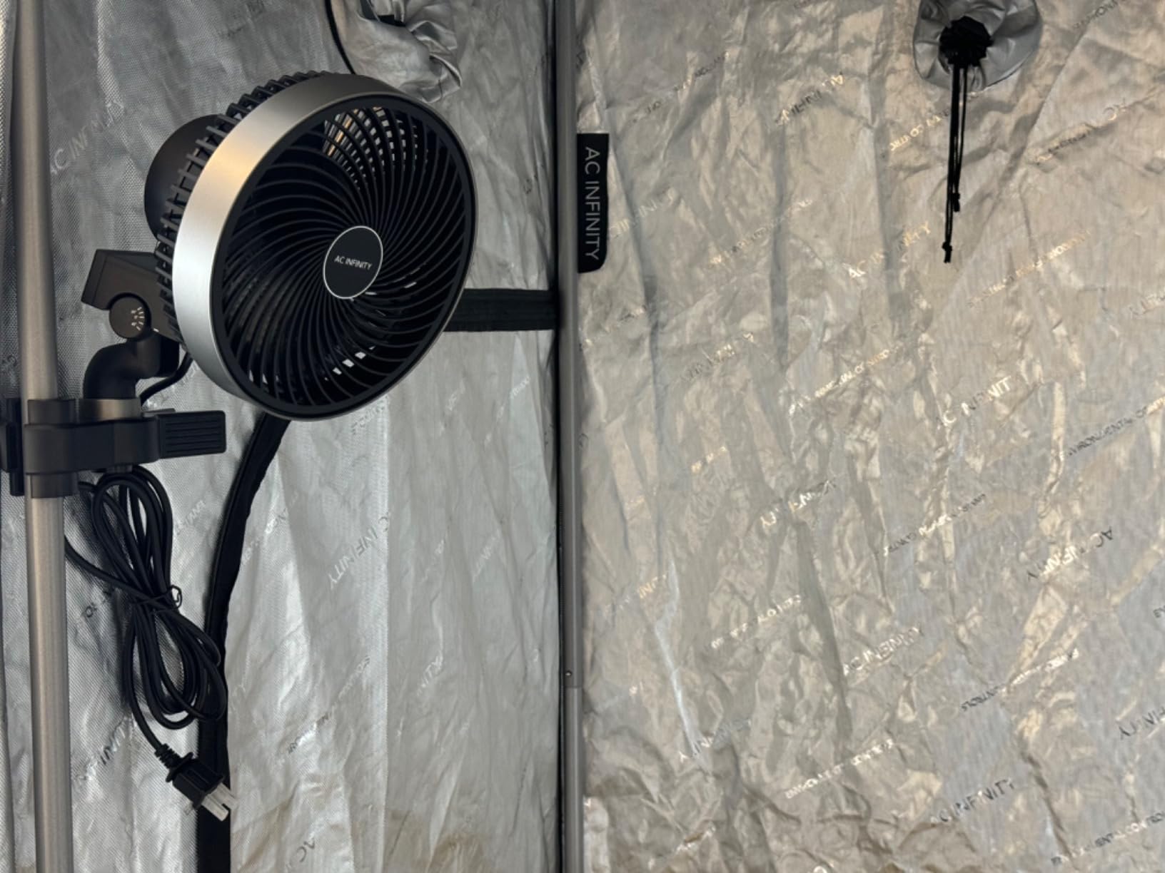 AC Infinity CLOUDRAY S6 Grow Tent Oscillating Clip Fan 6” customer photo 2