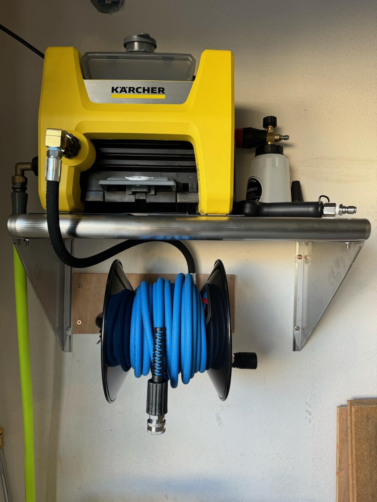 Kärcher Pressure Washer K1800PS Cube, CETA Certified, 3 Spray Nozzles, Detergent Tank, for Cars, Driveways, Siding, Patios, 1.2 max. GPM customer photo 2
