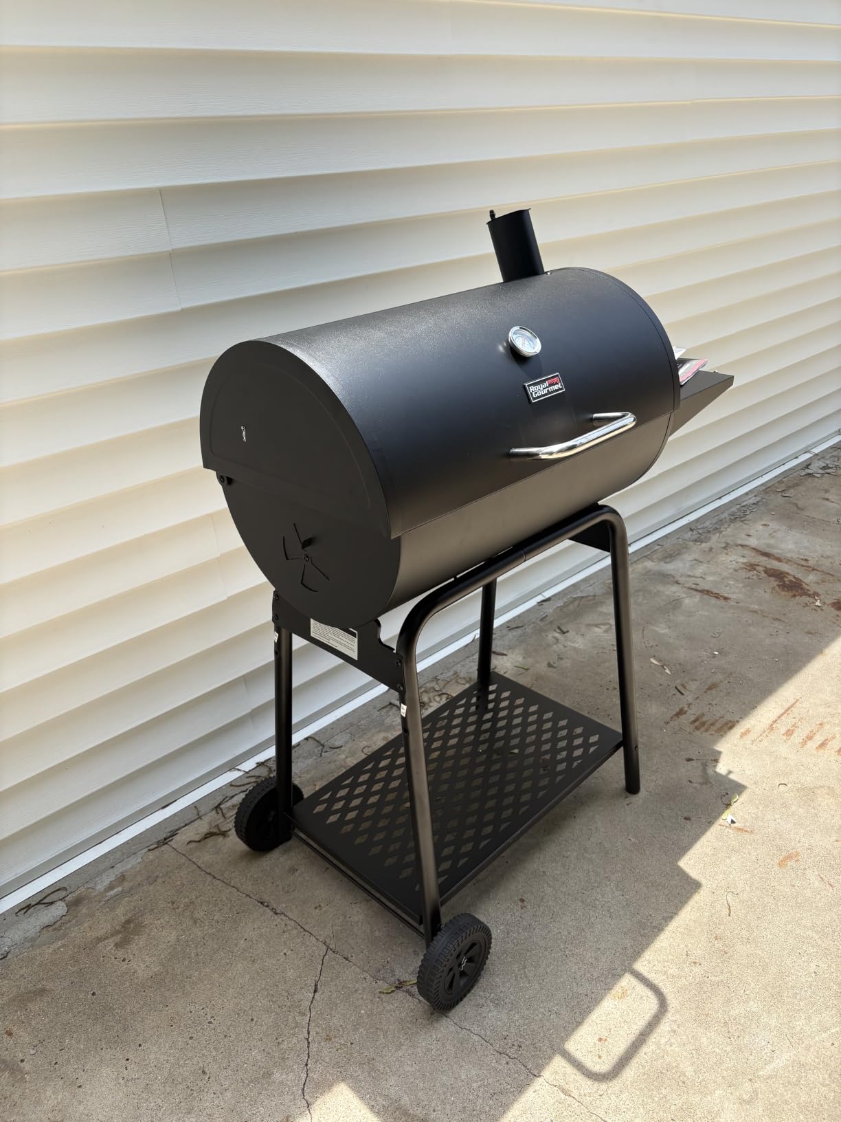 Royal Gourmet CC1830 28 Inch Barrel Charcoal Grill, Side Table customer photo 1