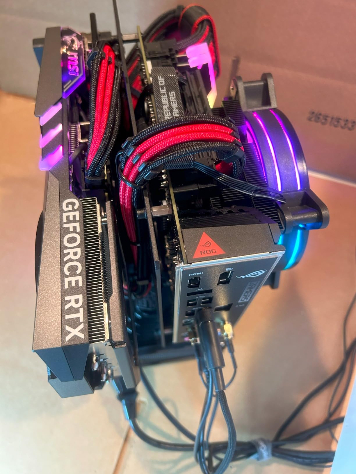 Intel Core i7-13700K Gaming Desktop Processor 16 cores (8 P-cores + 8 E-cores) with Integrated Graphics - Unlocked customer photo 1