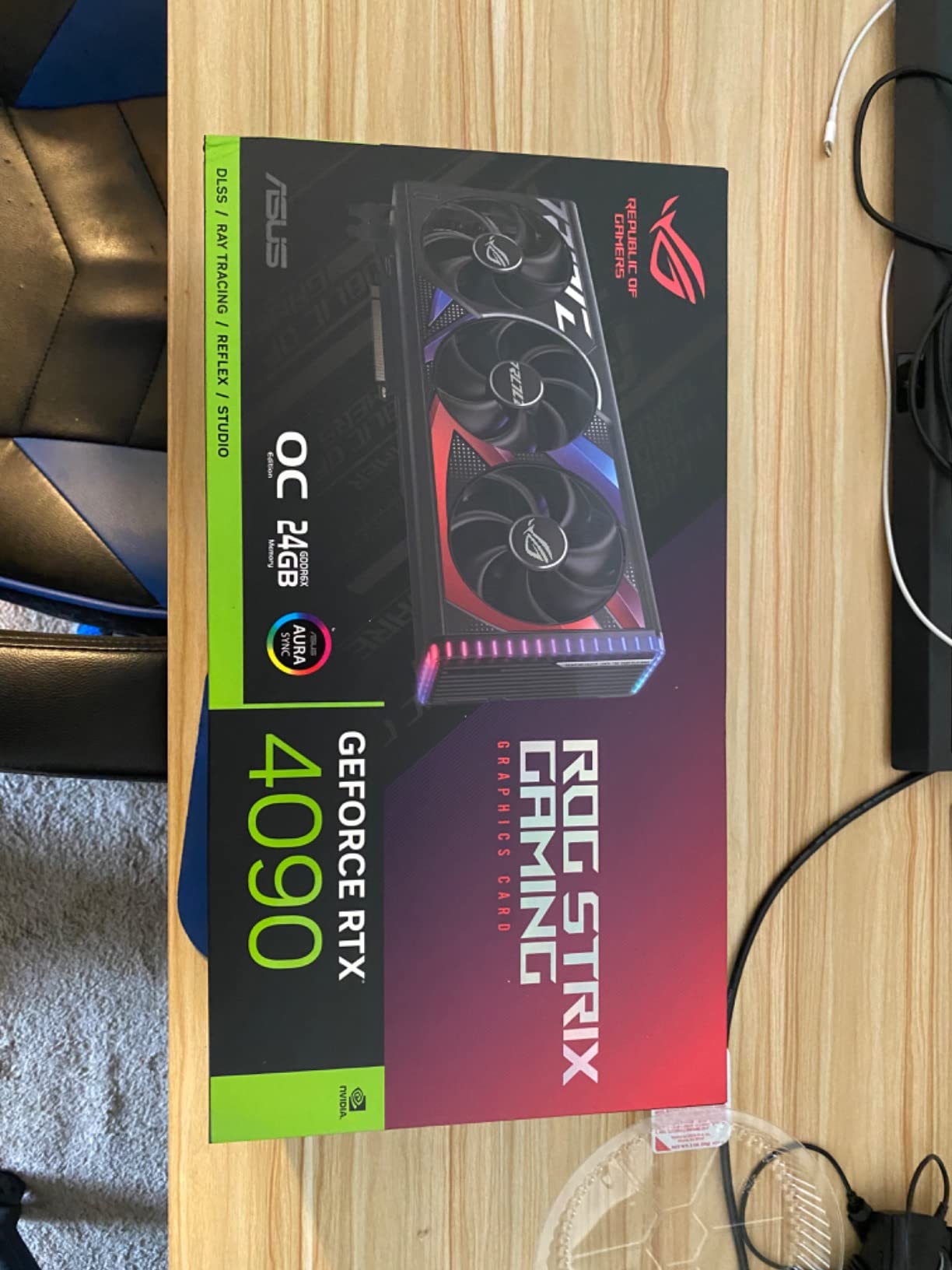 ASUS ROG Strix GeForce RTX 4090 OC Edition Gaming Graphics Card (PCIe 4.0, 24GB GDDR6X, HDMI 2.1a, DisplayPort 1.4a), 3 Year Warranty customer photo 2