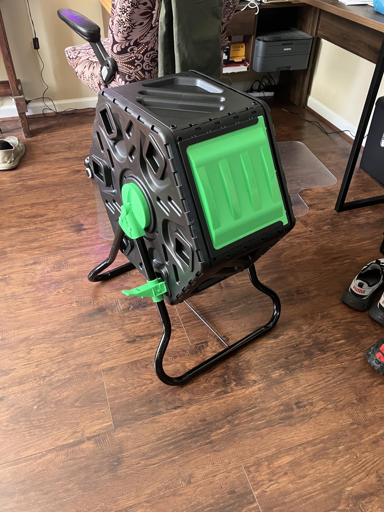 F2C 18.5 Gallon Compost Tumbler Compost Bin All-Season Outdoor BPA Free Single Rotating Chamber Composters w/ 2 Sliding Doors and Solid Steel Frame customer photo 1