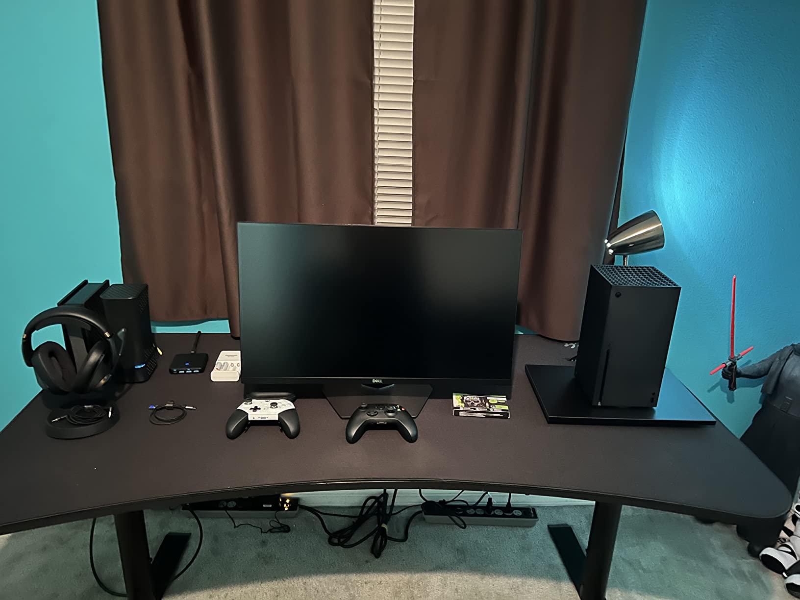 Xbox Series X – Forza Horizon 5 Bundle – Includes Forza Horizon 5 Premium Edition – 1TB SSD Gaming Console – 4K Gaming – 4K Streaming – Carbon Black customer photo 2