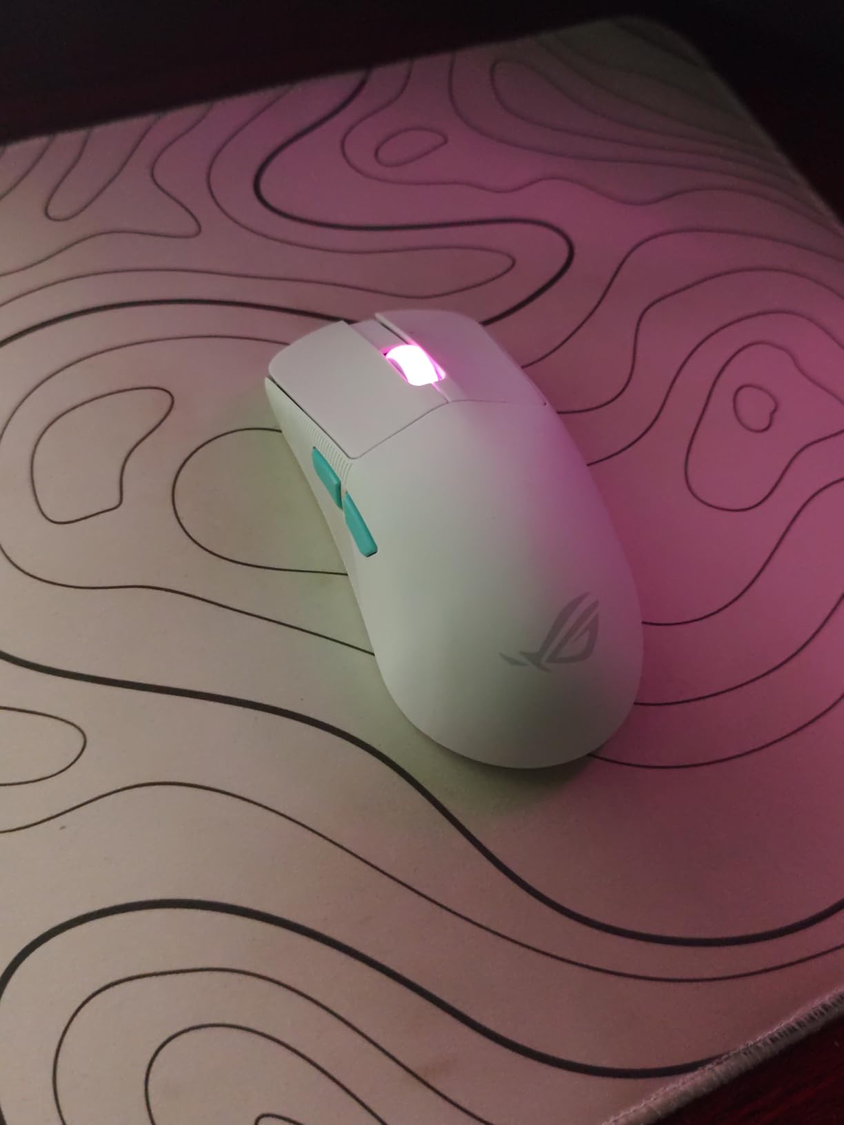 ASUS ROG Harpe Ace Aim Lab Wireless Esports Gaming Mouse – Aim Lab Settings Optimizer, Pro-Tested, Right-Handed, 54g Lightweight, Tri-Mode Connectivity, 36K DPI, 90Hr Battery, PC/Mac Support - Black customer photo 1