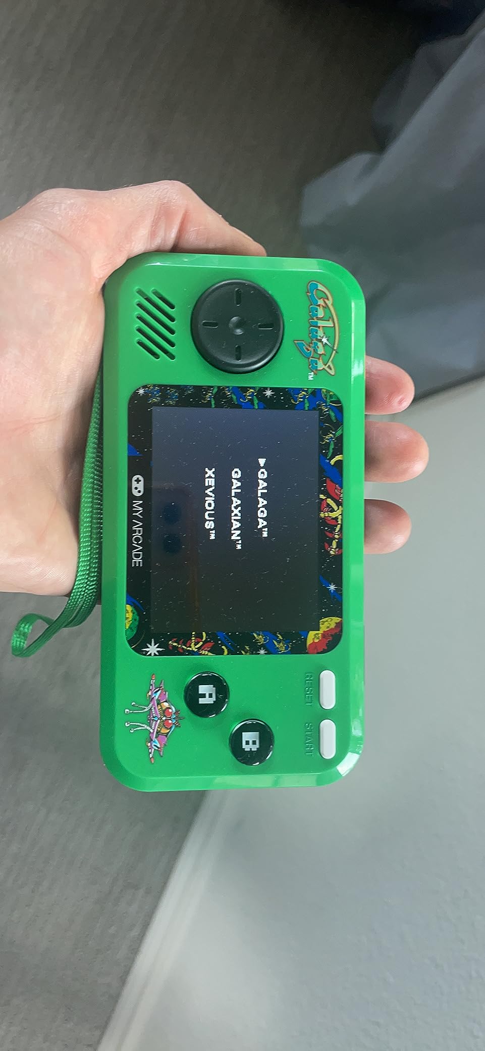 My Arcade Tetris Gamer V: Tetris Game preloaded with 200 Bonus Games, Arcade Classics, 2.5 Inch Screen customer photo 1