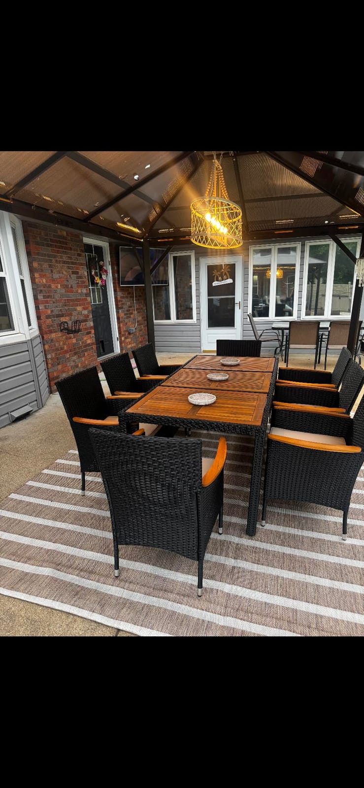 Flamaker Patio Dining Set for 8 Outdoor Acacia Wood Table and Chairs, Black customer photo 2