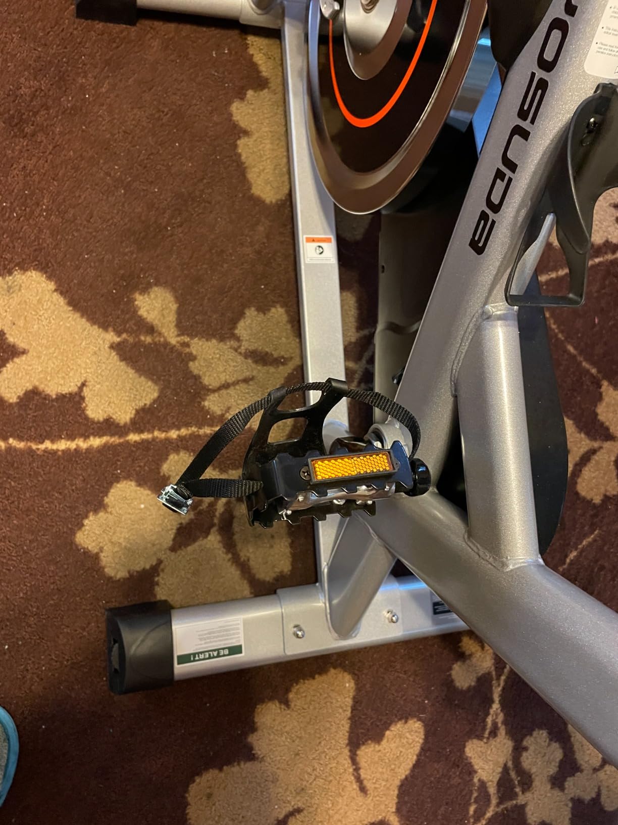 YOSUDA Exercise Bike, Magnetic Friction Stationary Bike with App Training | Indoor Cycling Low Noise Spin Bike for Home with 300 lb Weight Capacity, Tablet Holder and Fitness Course for Weight Loss customer photo 1