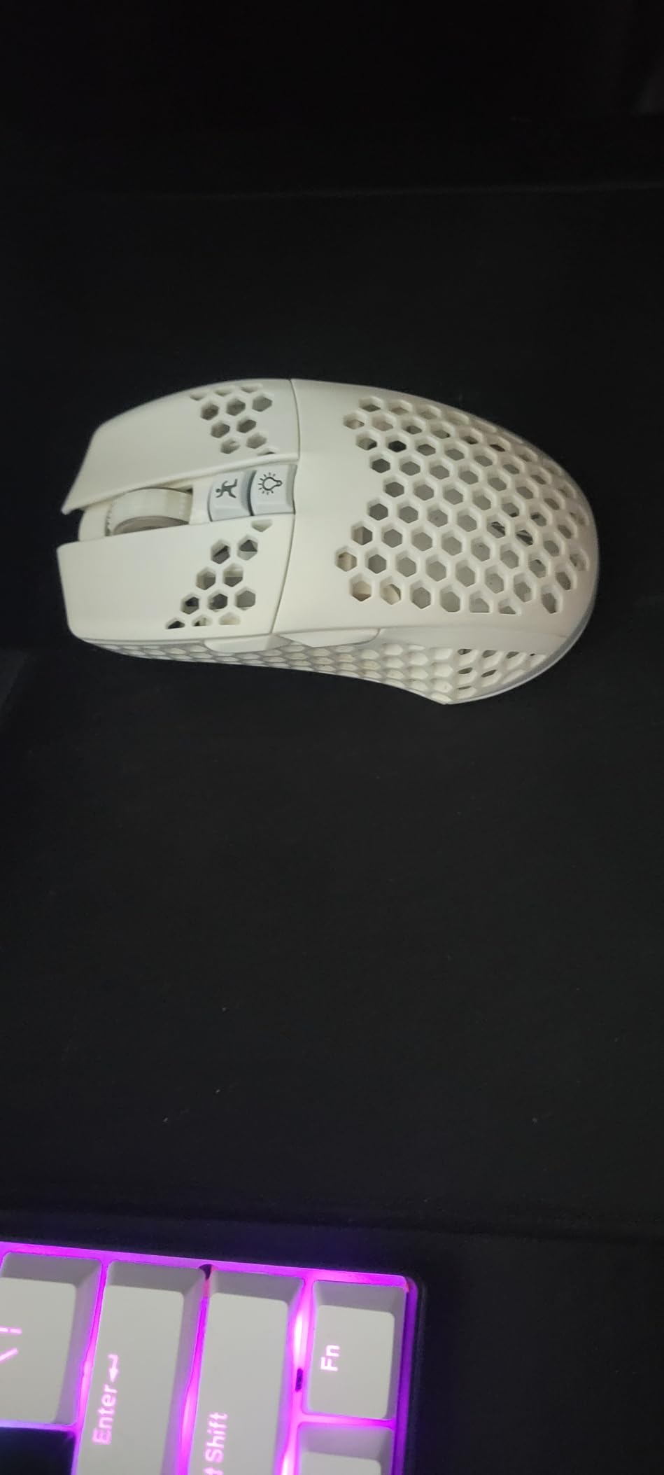 SOLAKAKA SM600 White Wireless Gaming Mouse, Tri-Modes BT5.1/Type-C Wired/2.4G Wireless Mouse with 2 Side Buttons, Programmable Macro Gamer Mouse with RGB Light for Laptop/PC/Mac customer photo 1