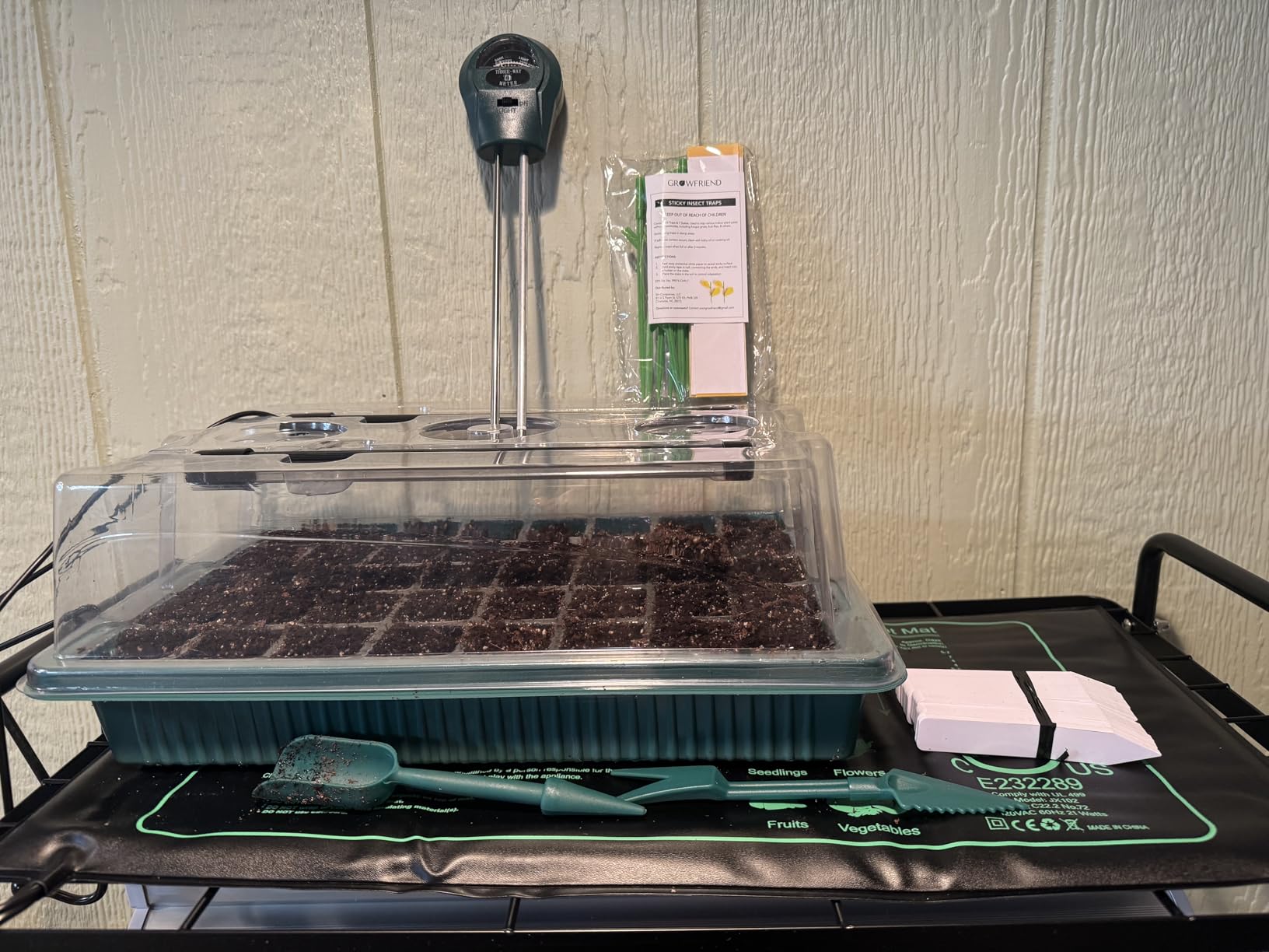 Seed Starter Kit with Grow Lights & Heat Mat – 40-Cell Seed Starter Tray, Humidity Dome, Soil Moisture Meter & Sticky Gnat Traps – Indoor Greenhouse & Plant Propagation Station customer photo 1
