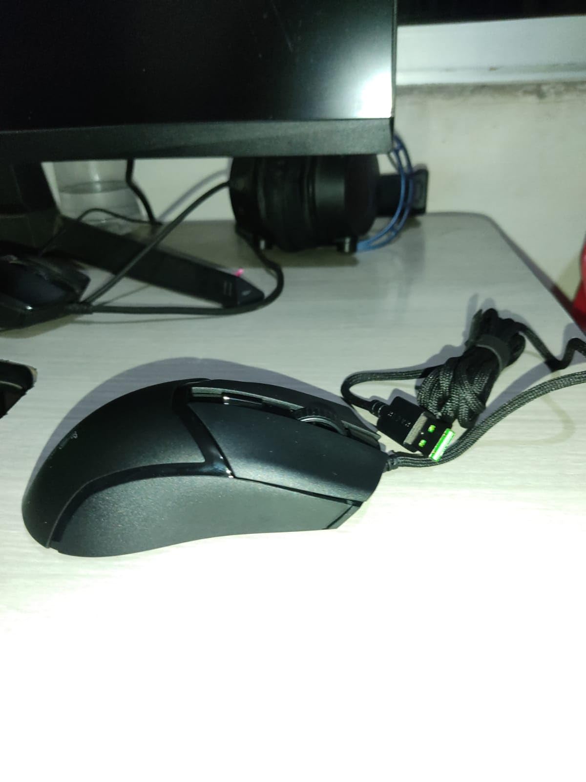 Razer Cobra Wired Gaming Mouse, Gen-3 Optical Switches, 58g, Black customer photo 1