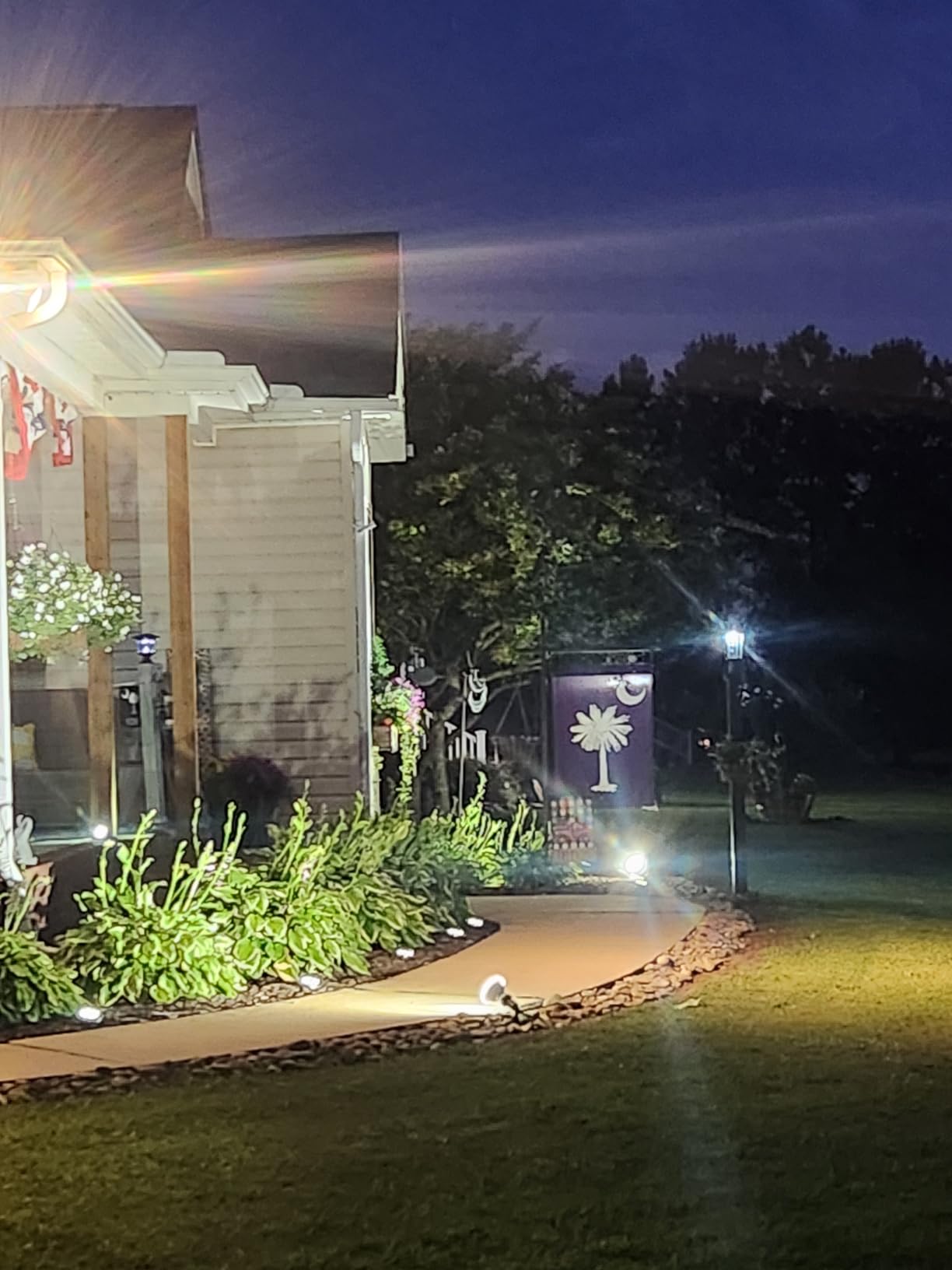 Solar Post Lights, 6000K Dusk to Dawn Solar Lamp Post Light with Pier Mount Base, Solar Post Lights Outdoor Waterproof for Garden Yard Landscape Pole Pillar, Outside Decorative Lamp(Cool White) customer photo 2