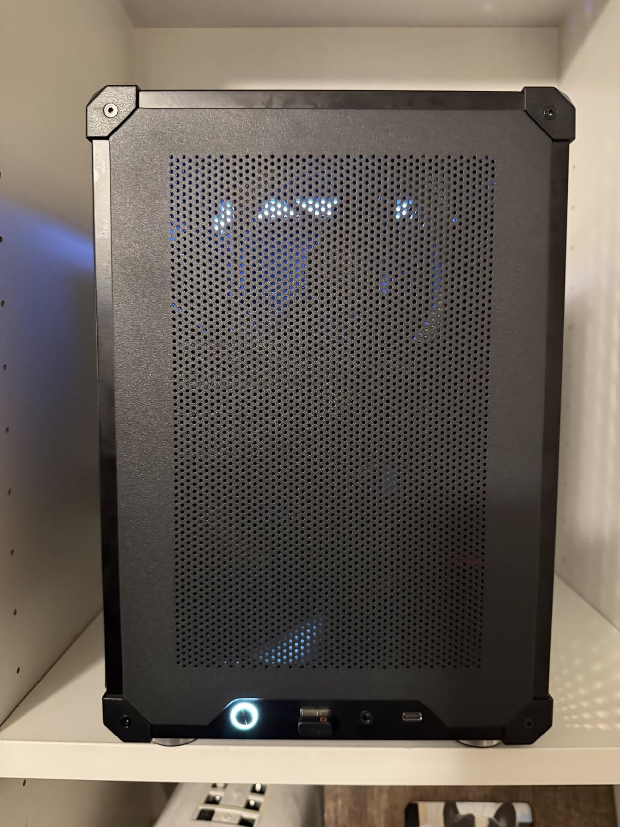 JONSBO C6 Black Mini MATX Mesh PC Case,Simple Compact Desktop Micro ATX Chassis,Upper Cover/Side Panel Tool-Free Open pc case, ATX Power Bite (L185mm Max.),Support 75mm CPU Cooler,GPU200-255mm customer photo 2