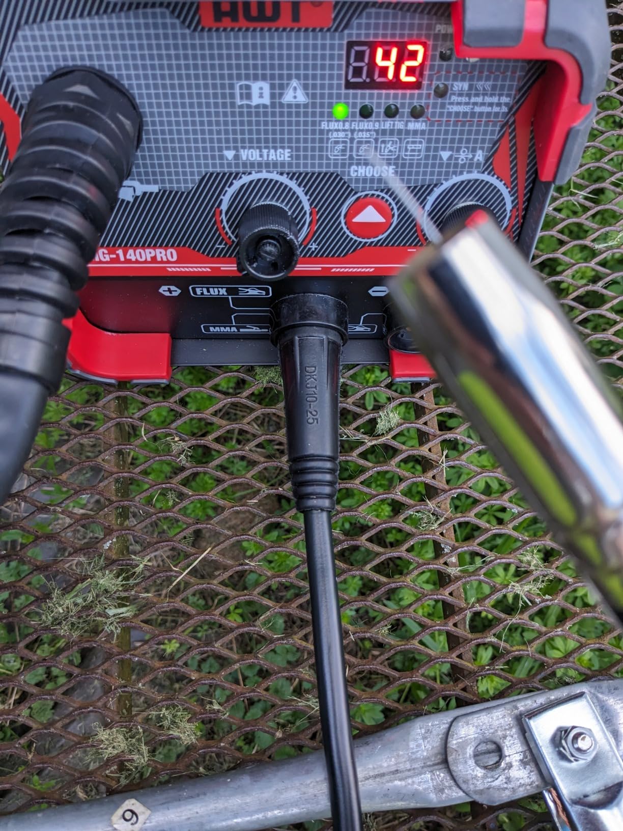 AWT 140A Flux Core MIG Welder/Stick/Lift TIG 3 in 1 Welding Machine 110V customer photo 2