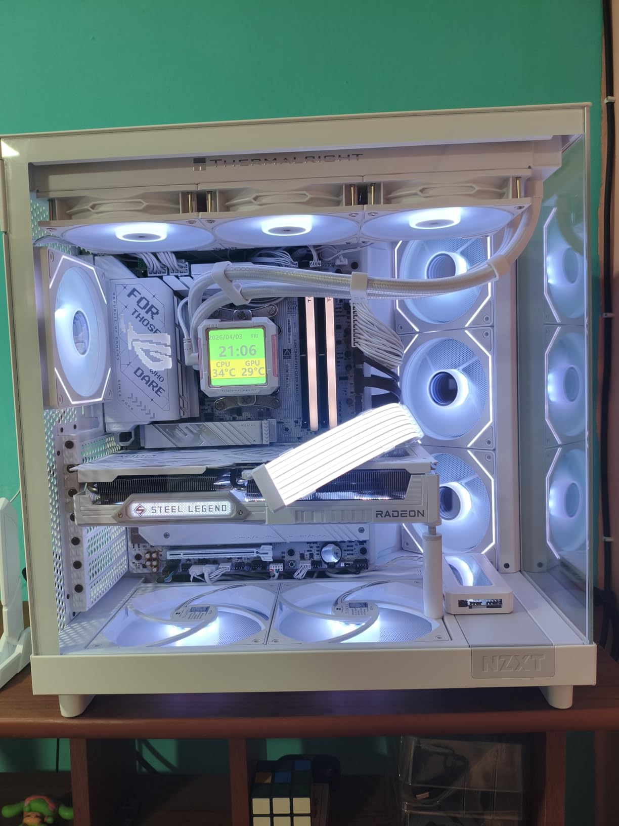 NZXT H6 Flow | CC-H61FB-01 | Compact Dual-Chamber Mid-Tower Airflow Case | Panoramic Glass Panels | High-Performance Airflow Panels | Includes 3 x 120mm Fans | Cable Management | Black customer photo 1