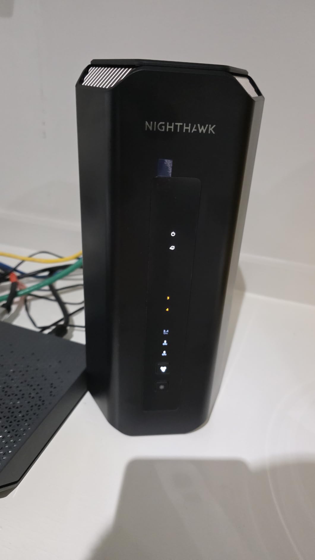 NETGEAR Nighthawk WiFi 7 Router RS700S, Up to 3,500 sq ft, 19 Gbps customer photo 1