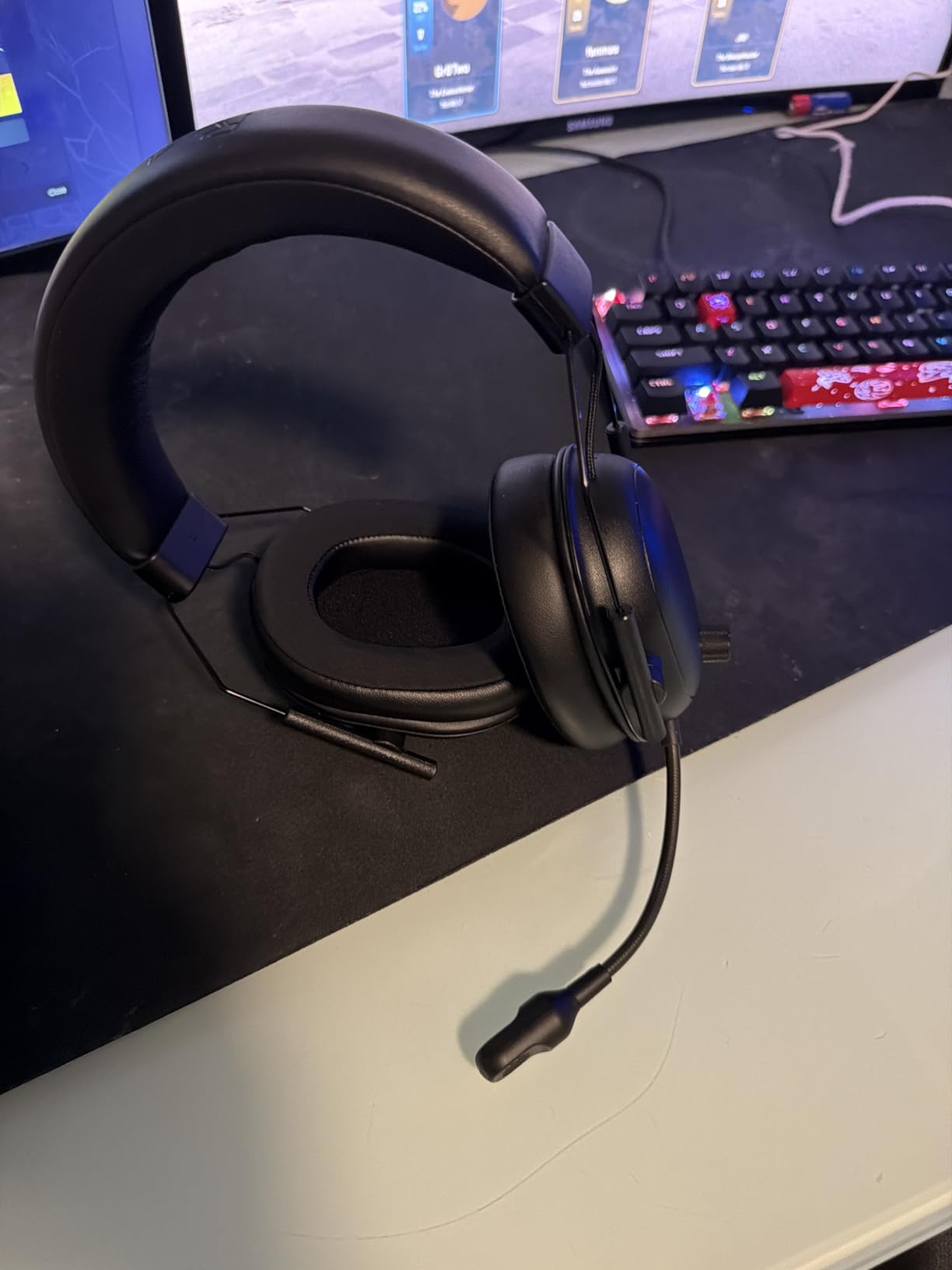 Razer BlackShark V2 HyperSpeed Wireless PC Gaming Headset, 2.4GHz, Black customer photo 2